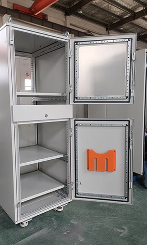 Armoire de Serveur Réseau